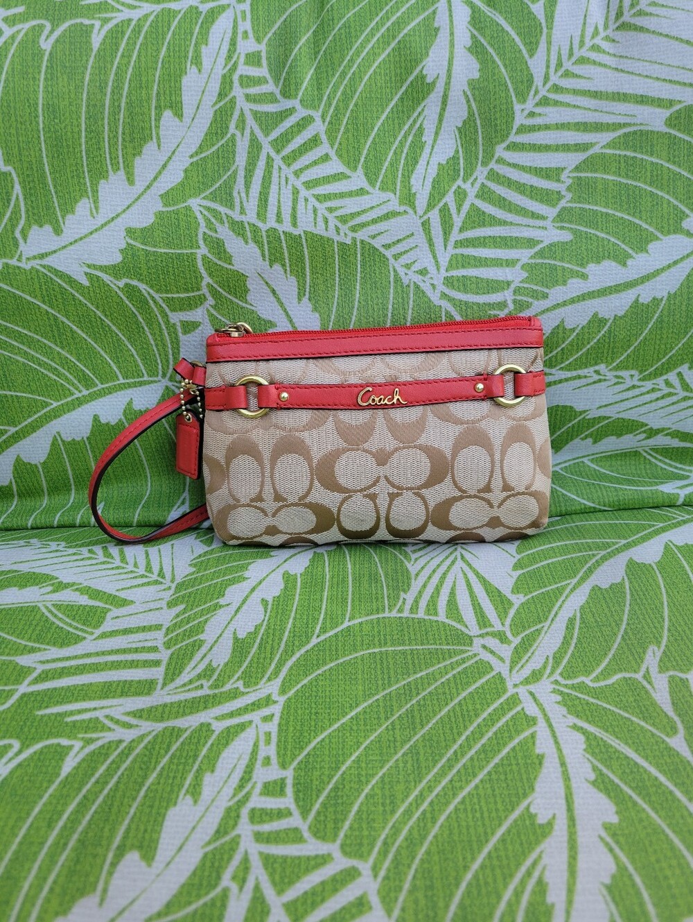 Coach Gallery Signature Medium Canvas Wristlet in Khaki/Presimmons or Tan/Orange